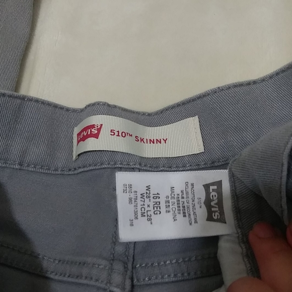 Levi's Gray Skinny Jeans size 16 Reg Boys - Picture 2 of 4